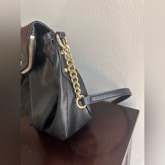 JUICY COUTURE BLACK FAUX LEATHER PURSE HAND/SHOULDER CROSSBODY BAG W/GOLD TRIM - Picture 12 of 16